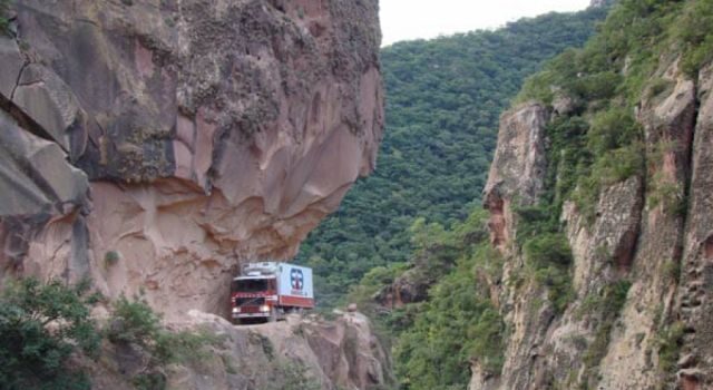 ABC impulsa construcción de cuatro túneles y cinco viaductos en El Angosto