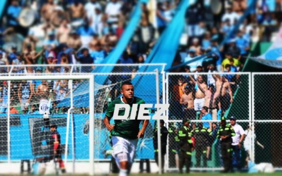 Andrés Ariza marca gol en su debut en el clásico cruceño de Santa Cruz