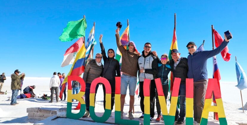 Gobierno impulsa plan para duplicar aporte del turismo al PIB nacional