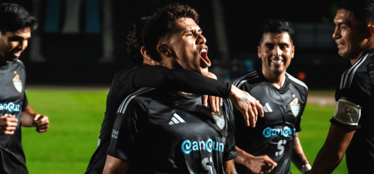 Zabala impulsa a Cancún FC con golazo en victoria clave en México