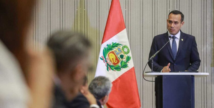 Perú anuncia ocho presidentes en diez años tras destitución de José Jerí