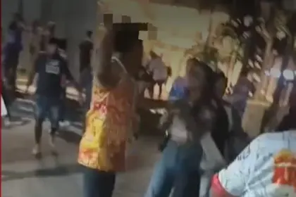 Comparsero en Santa Cruz recibe una puñalada en abdomen durante pelea en Carnaval