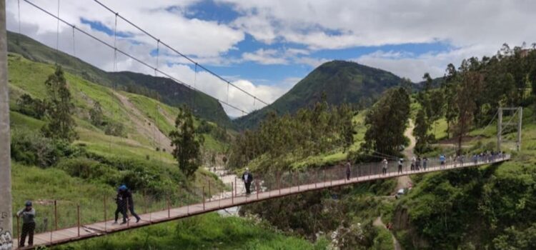 Encuentran sin vida a niño de cuatro años arrastrado por el río en Sorata