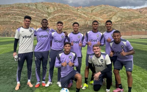 Botafogo llega a Potosí con nueve futbolistas para partido clave de Copa Libertadores