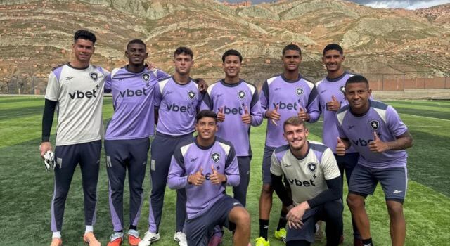 Botafogo llega a Potosí con nueve futbolistas para partido clave de Copa Libertadores