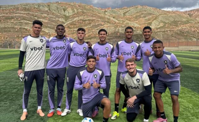 Botafogo llega a Potosí con nueve futbolistas para partido clave de Copa Libertadores
