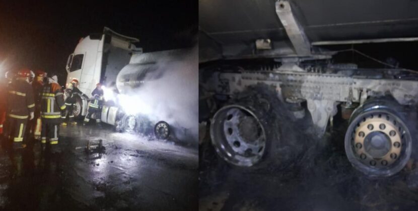 Bomberos apagan incendio de cisterna cargada de combustible en carretera Pisiga Oruro