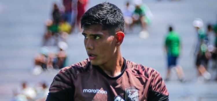 Diego Caballero define hoy su futuro como jugador de Oriente Petrolero en Santa Cruz