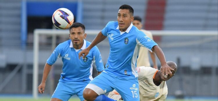 San Antonio y Aurora empatan uno a uno en partido con alta entrega en La Paz