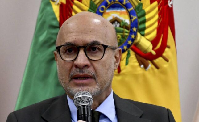 Lupo revela drenaje de 8 mil millones en empresas públicas y 340 denuncias de corrupción