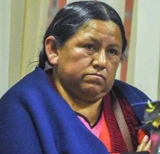 Fiscalía ordena aprehensión de Nemesia Achacollo por caso Fondo Indígena en Bolivia