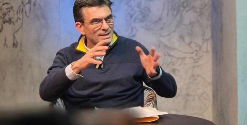 Paz Pereira anuncia paquete de leyes y pide aprobarlo sin presiones en Santa Cruz