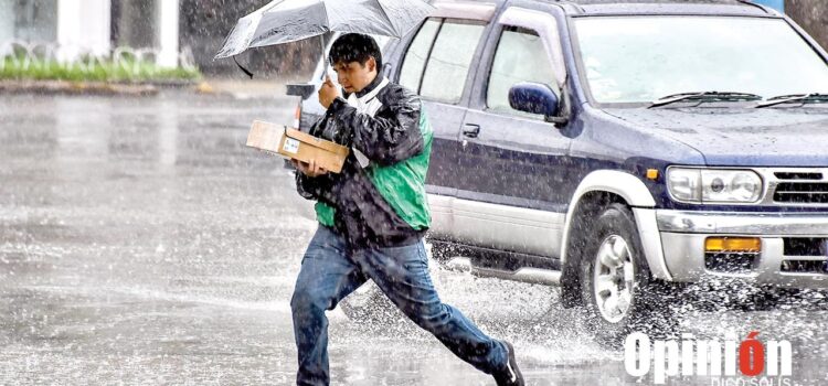 Senamhi alerta lluvias y tormentas eléctricas en Santa Cruz Beni Cochabamba y La Paz