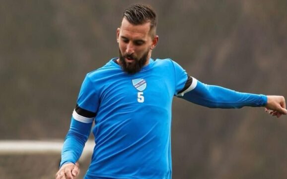 Bolívar confirma bajas de Echeverría y Sagredo para el partido contra Blooming en La Paz