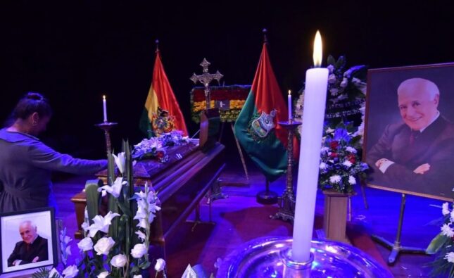 David Santalla confirma su último adiós en el Cementerio General de La Paz