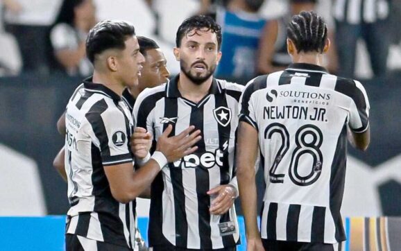 Nacional confirma eliminación de Libertadores tras derrota ante Botafogo en Brasil