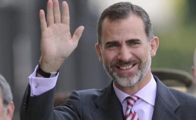 Rey de España realiza visita a Bolivia y se reúne con empresarios en La Paz