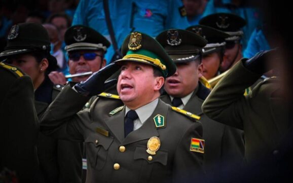 Gobierno de Paz destituye al Inspector General de la Policía y nombra interino