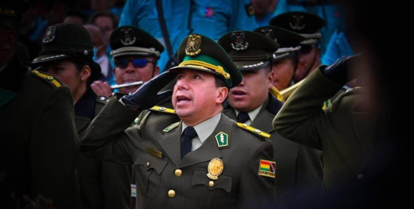 Gobierno de Paz destituye al Inspector General de la Policía y nombra interino