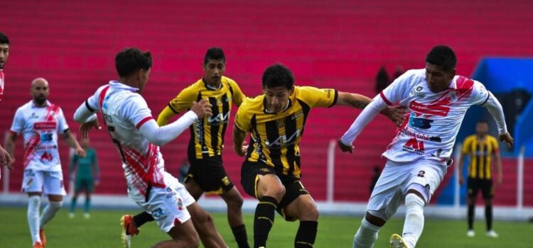 El Tigre pierde frente a Nacional Potosí y revela crisis goleadora en Bolivia
