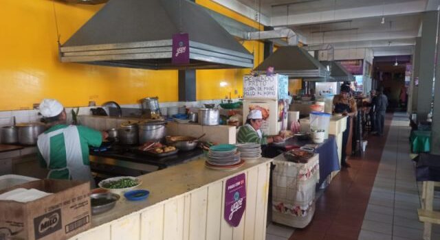 Candidatos a la Gobernación de La Paz presentan propuestas de políticas de género