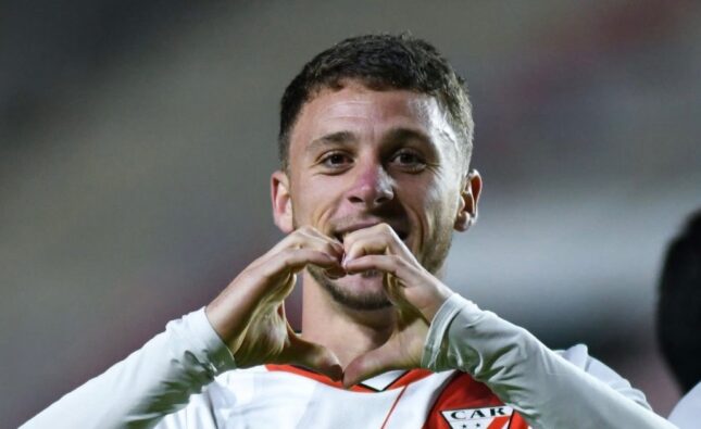 Always Ready gana en partido sufrido y alcanza la final contra Bolívar en La Paz