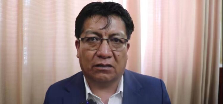 Concejo Municipal designa a René Mamani como nuevo alcalde de Potosí