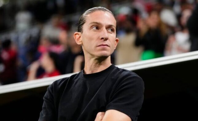 Flamengo despide a Filipe Luis tras derrota en torneo brasileño