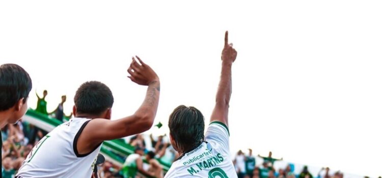 Marcelo Martins marca gol en La Paz y dedica un homenaje especial