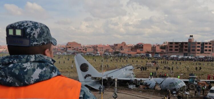 Ministro de Obras Públicas confirma granizo en zona pero aeropuerto opera normal en La Paz