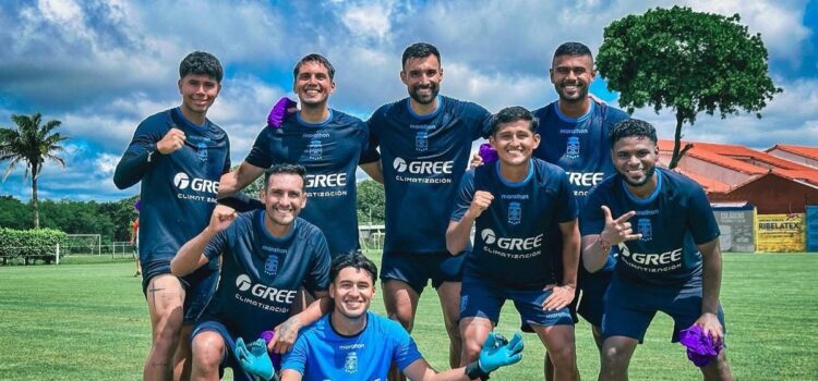 Blooming confirma su alineación y prepara el debut en la Copa Sudamericana