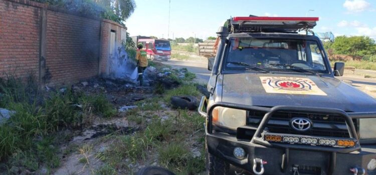 Bomberos de La Paz reportan fallas y aumento del 30 por ciento en mantenimiento por gasolina desestabilizada