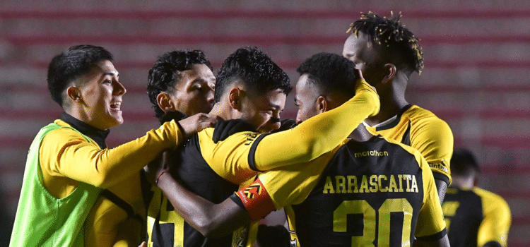 El Tigre vence a Nacional Potosí y avanza para enfrentar a Oriente en semifinales