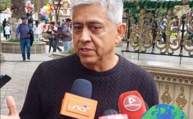 Tribunal de La Paz fija audiencia para amparo presentado por Cossío