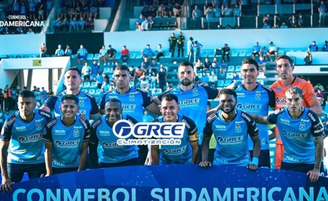 Blooming confirma ausencia de lesionados tras duelo copero en Santa Cruz