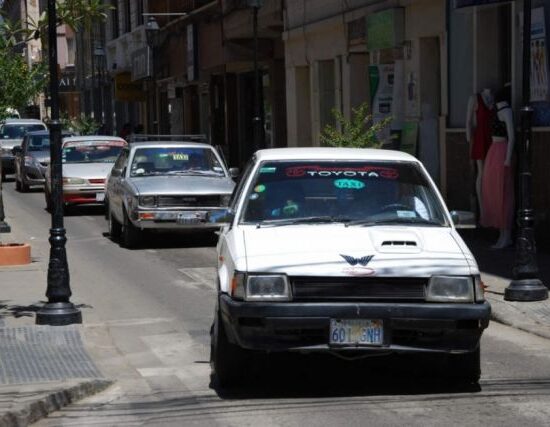 Municipio de Tarija revela que 40 por ciento de taxis no tributan en la ciudad