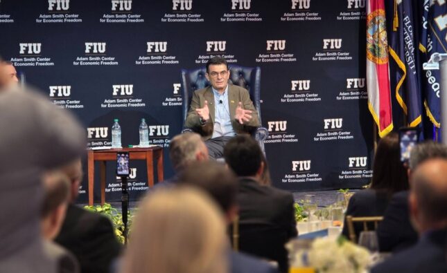 Paz impulsa nueva alianza continental para fortalecer poder en América