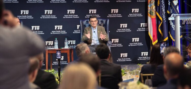 Paz impulsa nueva alianza continental para fortalecer poder en América