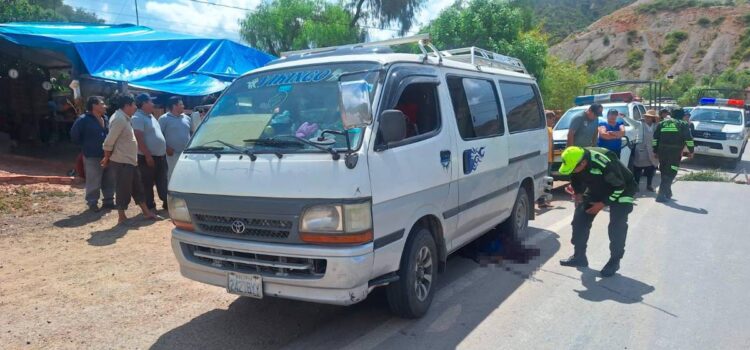 Niño de 4 años fallece atropellado por minibús en ruta Cochabamba Oruro
