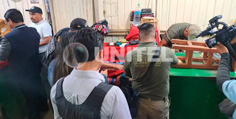 Policía de Cochabamba secuestra iPhones y computadoras en allanamientos en barrio Chino