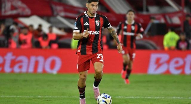 River Plate vence a Huracán 2 a 1 en debut de Chacho Coudet en Buenos Aires