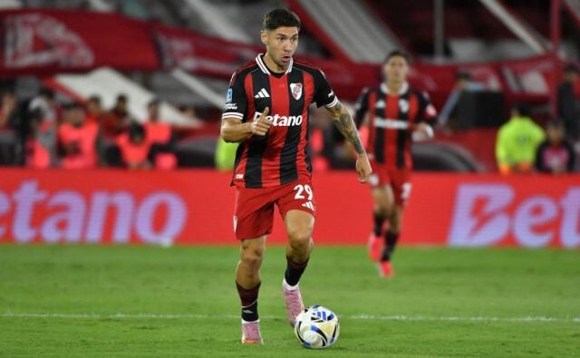 River Plate vence a Huracán 2 a 1 en debut de Chacho Coudet en Buenos Aires