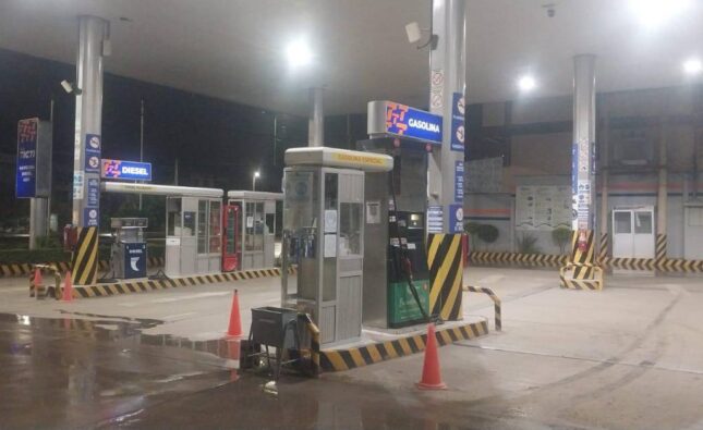 Cochabamba registra filas por gasolina y varios surtidores quedan sin combustible