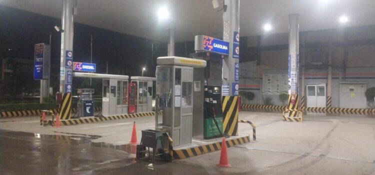 Cochabamba registra filas por gasolina y varios surtidores quedan sin combustible