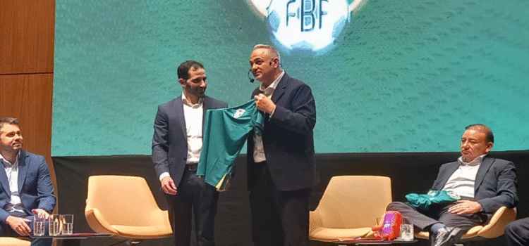 Óscar Villegas confirma distanciamiento con Fernando Costa en el fútbol boliviano