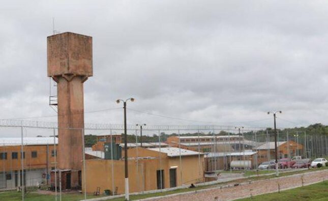 Autoridades refuerzan seguridad en cárcel de Paraguay donde está esposa de Sebastián Marset