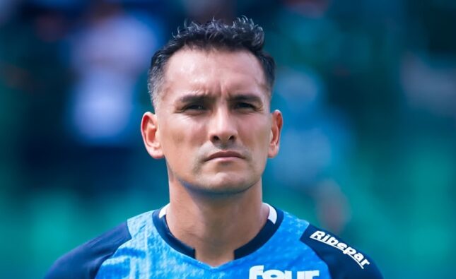 Gabriel Valverde anuncia que duelo ante Independiente será diferente en La Paz