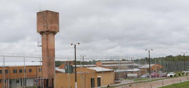 Gobierno paraguayo refuerza seguridad en cárcel donde está esposa de Sebastián Marset