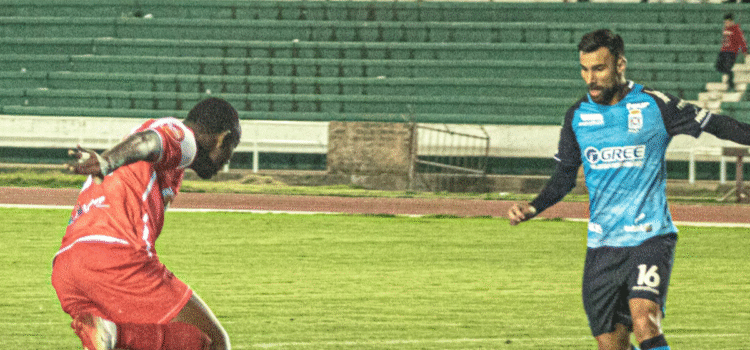 Blooming golea a Independiente en Santa Cruz por tercera vez en menos de un mes