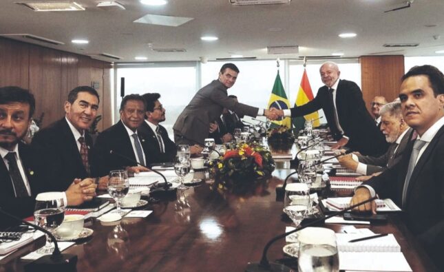 Rodrigo Paz y Lula da Silva impulsan inversión y fortalecen relación entre Bolivia y Brasil